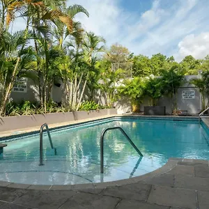 courtyard-port-of-spain.comcaribbean.com/