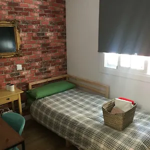 practical-room-barcelona-fira-airport.catalonia-hotels.com/